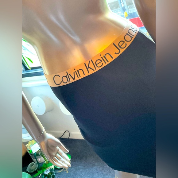 Calvin Klein Jeans Black Pencil Skirt - Picture 3 of 4